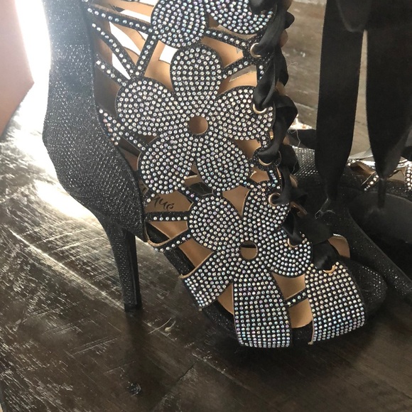 Cute faux rhinestones lace up heels. - Picture 2 of 4